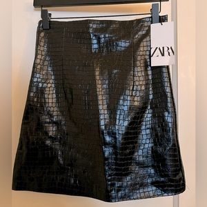 Zara Faux Alligator Black Mini Skirt - NWT
